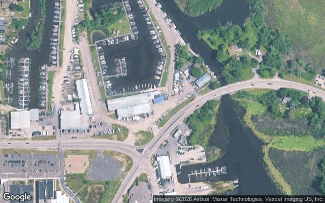 Chain O' Lakes Marina satellite view