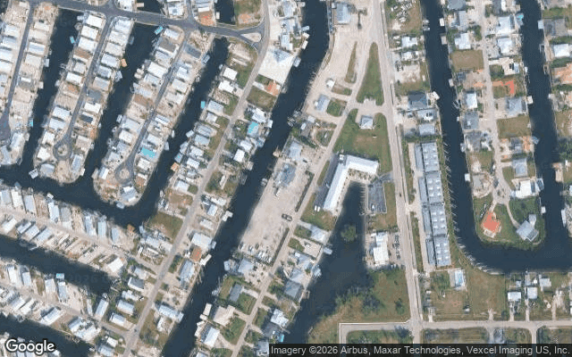 Nauti Dolphin Marina marina in James City, FL